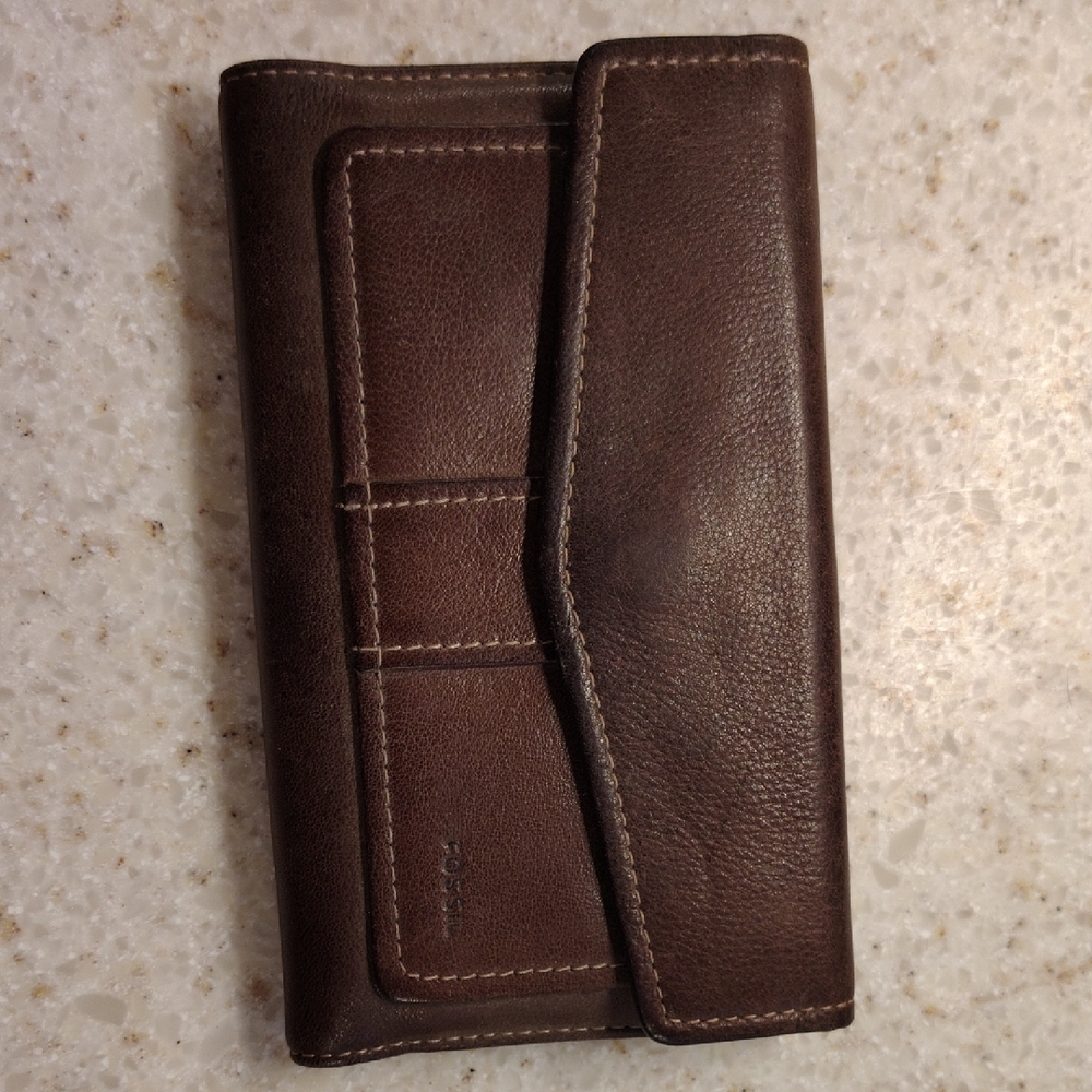 Fossil Leather Brown Wallet